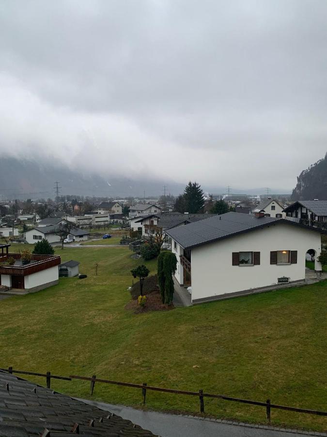 Haus Cm Lägenhet Nüziders Exteriör bild